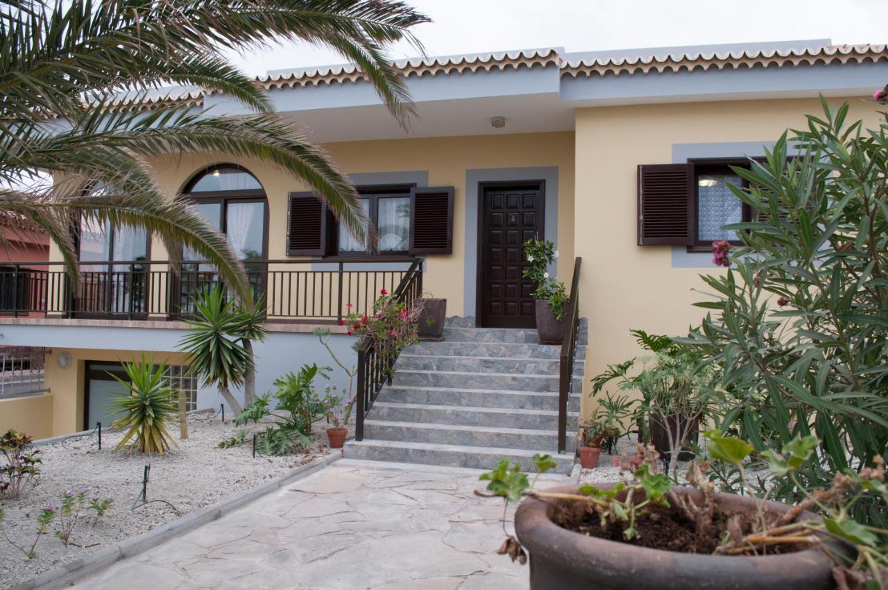 ארונה Vivienda Vacacional Tinizara מראה חיצוני תמונה