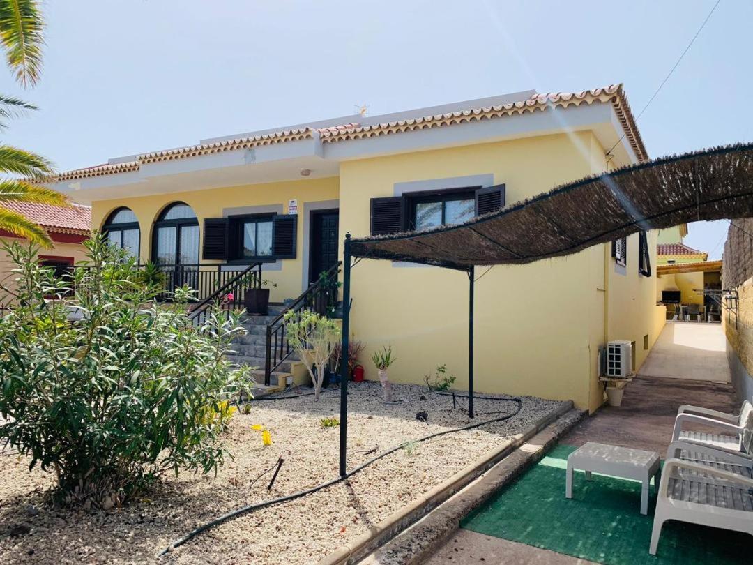 ארונה Vivienda Vacacional Tinizara מראה חיצוני תמונה