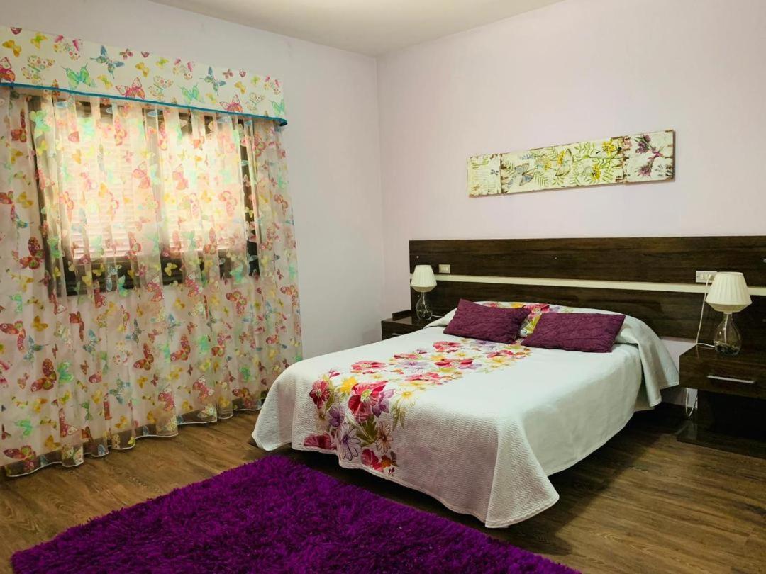 ארונה Vivienda Vacacional Tinizara מראה חיצוני תמונה