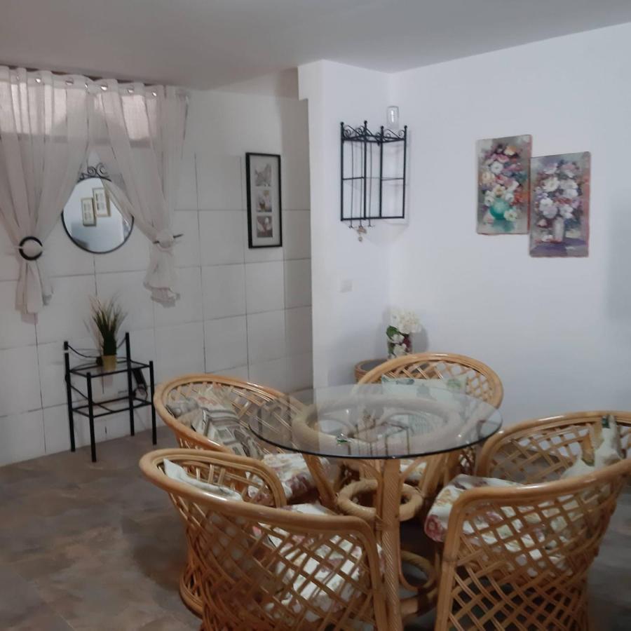ארונה Vivienda Vacacional Tinizara מראה חיצוני תמונה