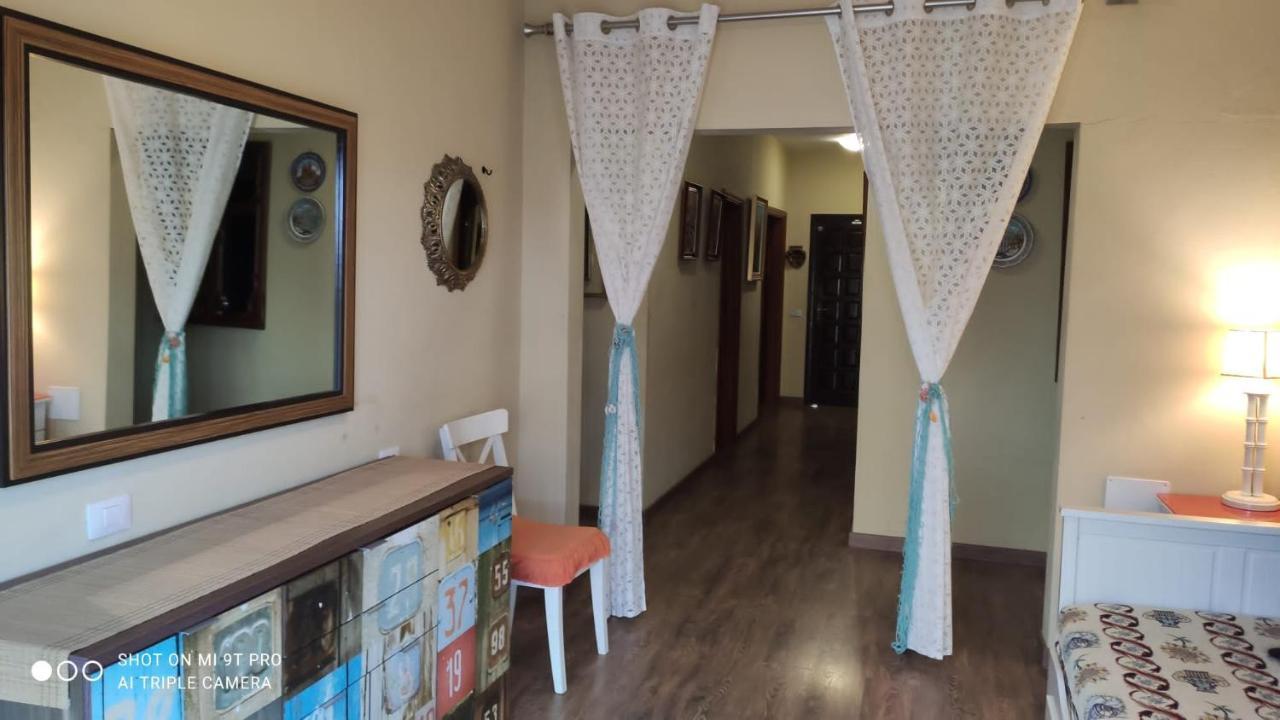 ארונה Vivienda Vacacional Tinizara מראה חיצוני תמונה