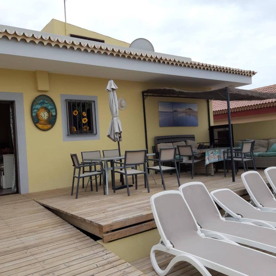 ארונה Vivienda Vacacional Tinizara מראה חיצוני תמונה
