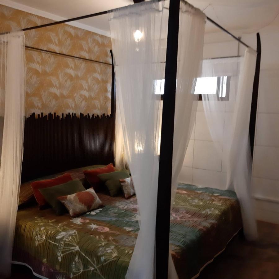 ארונה Vivienda Vacacional Tinizara מראה חיצוני תמונה