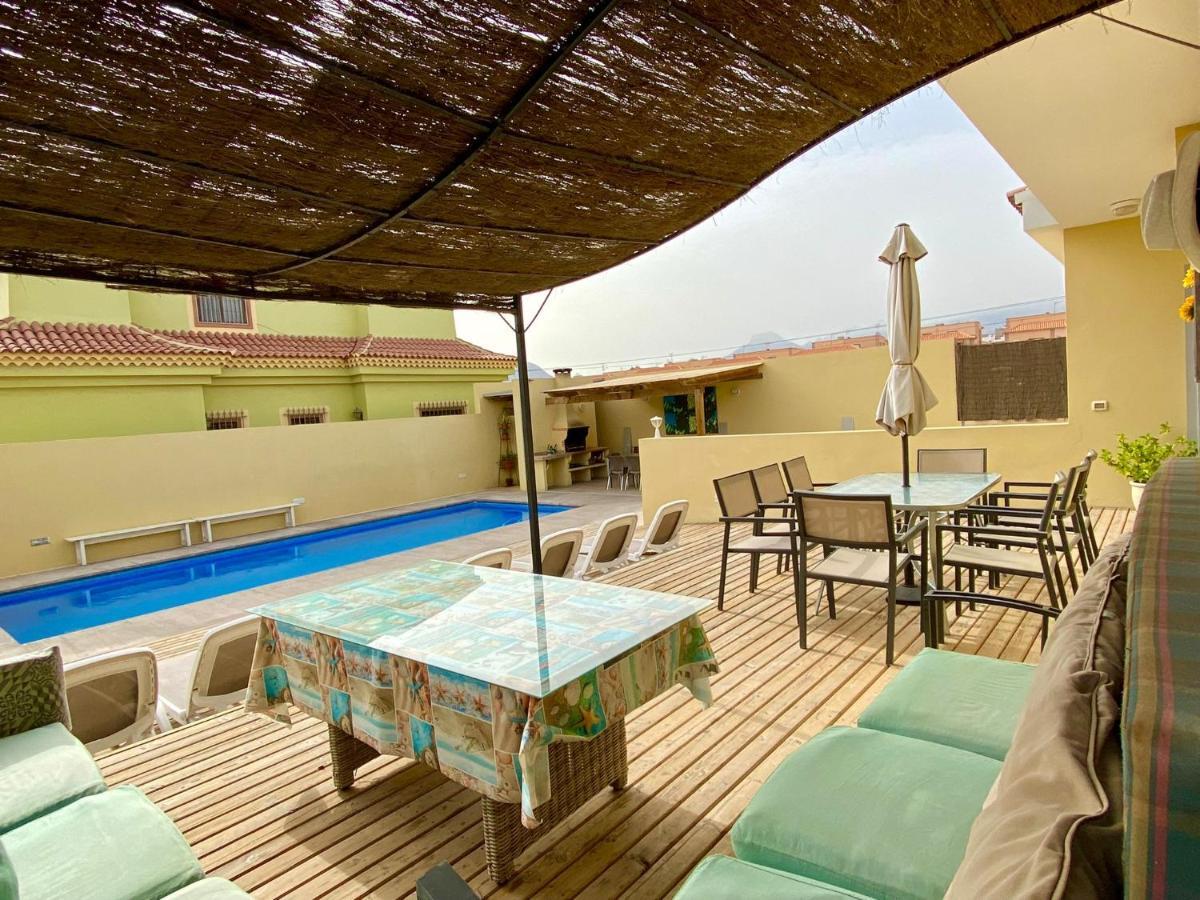 ארונה Vivienda Vacacional Tinizara מראה חיצוני תמונה